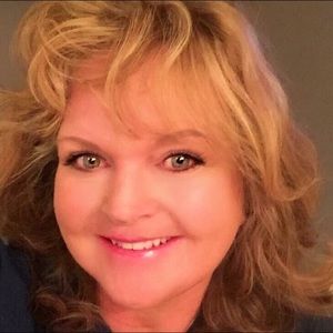 Meet your Posher, Beth